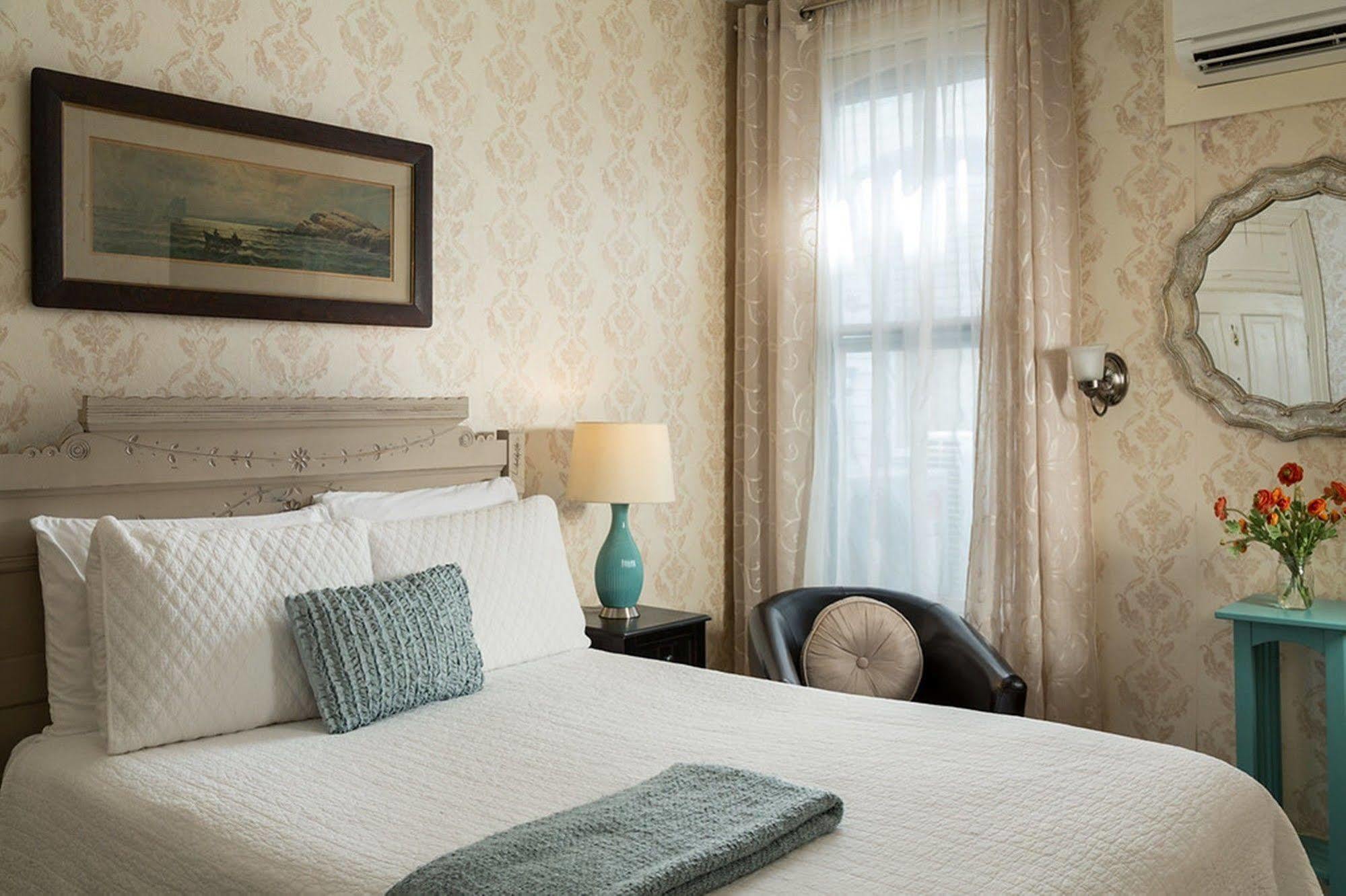 The Carroll Villa Hotel Кейп-Мэй Экстерьер фото